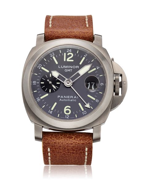 panerai luminor gmt titanium|luminor panerai daylight price.